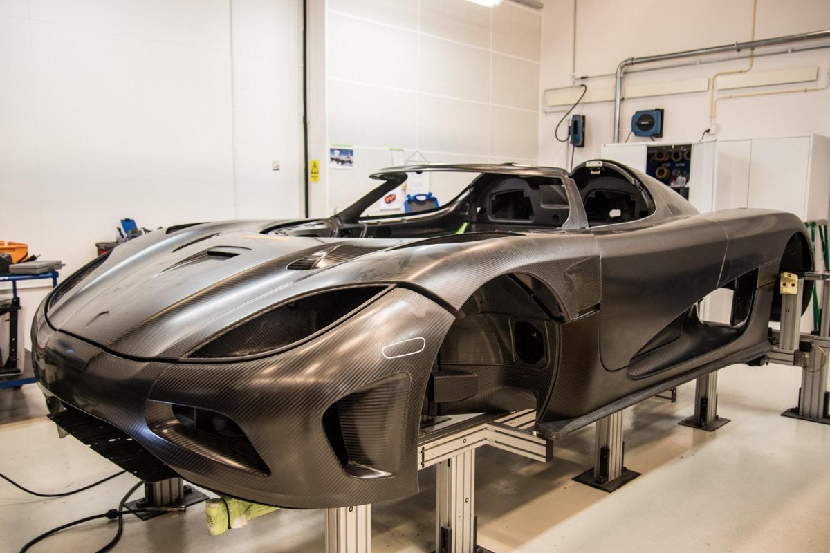 Монокок Кенигсегг