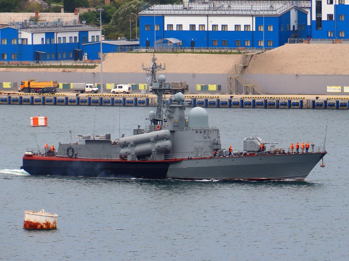 Ракетный катер р-239 Набережные Челны