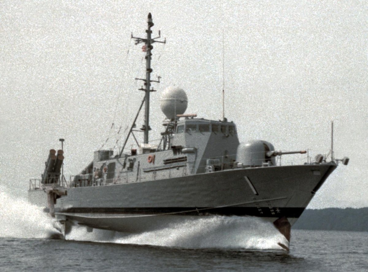 Ракетный катер USS Pegasus PHM-1