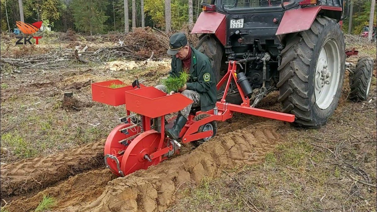 Лесопосадочная машина ЛМД-81