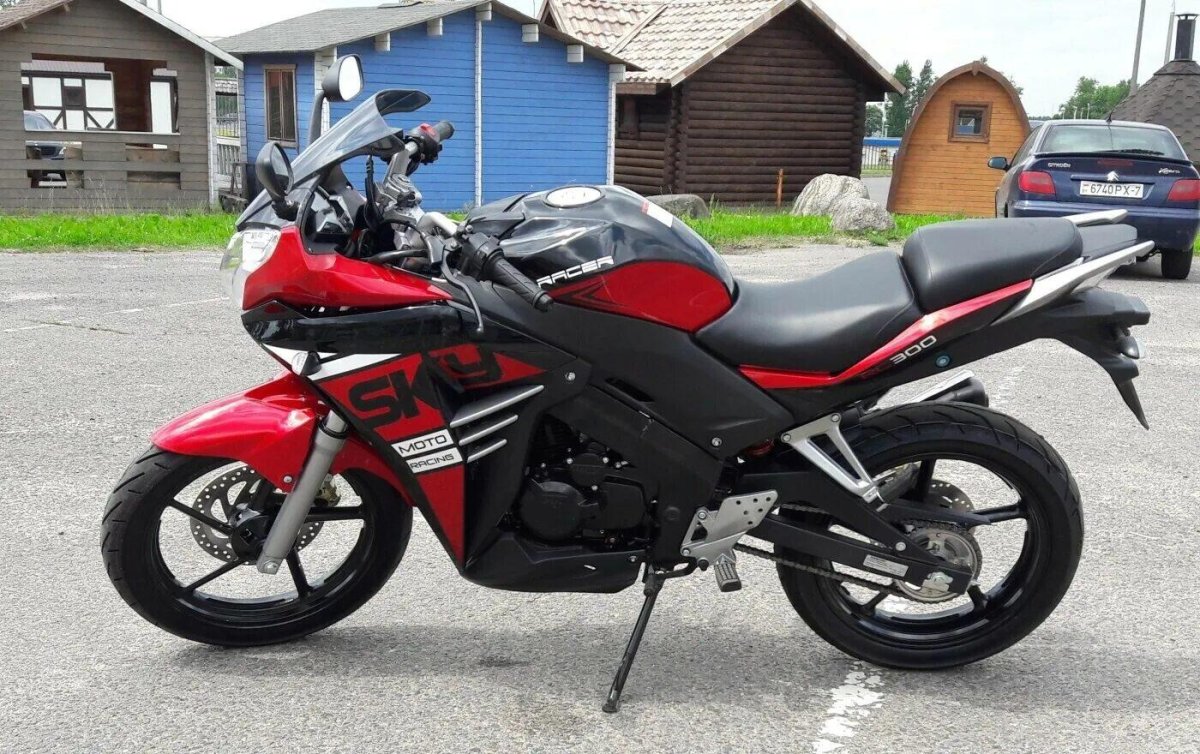 Мотоцикл Racer SKYWAY rc300cs