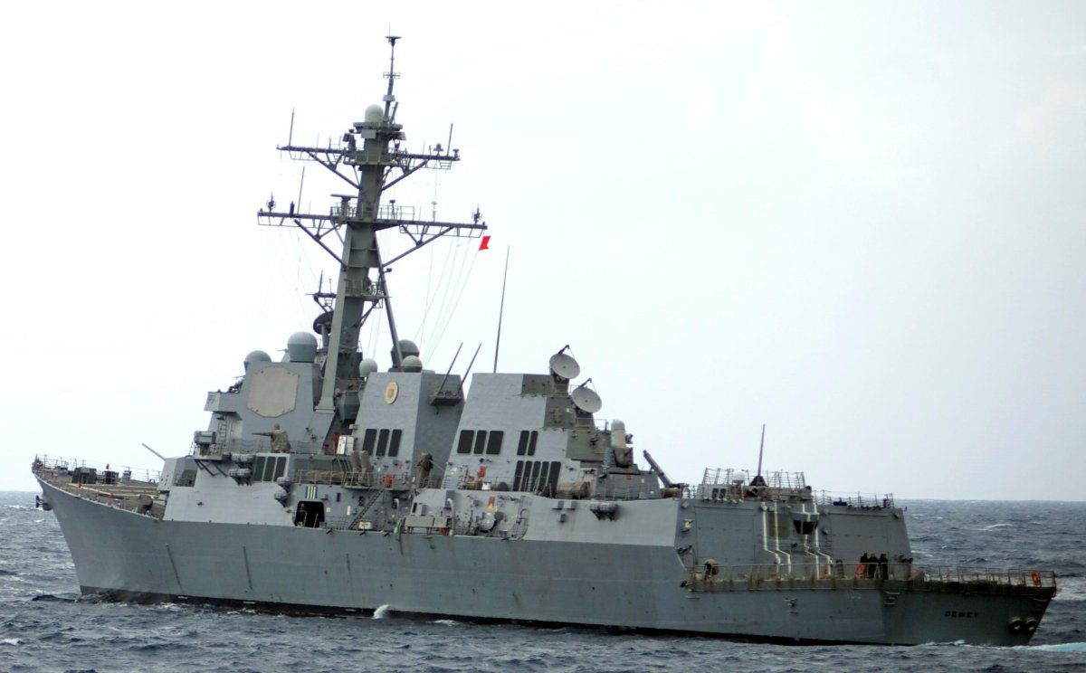 Эсминец DDG-105