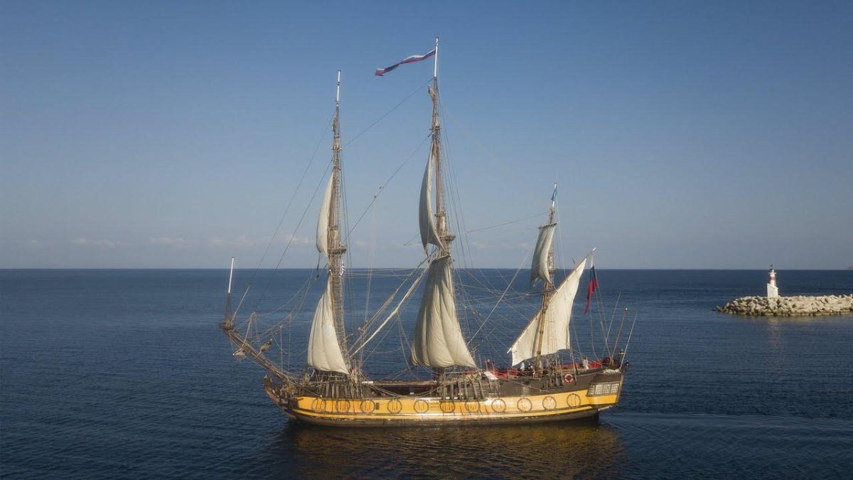 Экспедиции на фрегате «Штандарт»