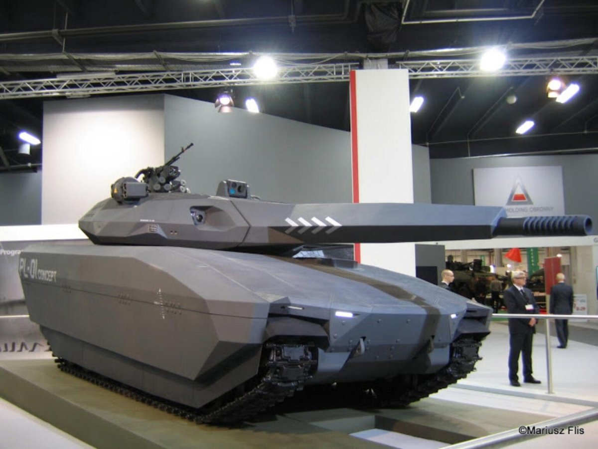 Танк стелс pl-01