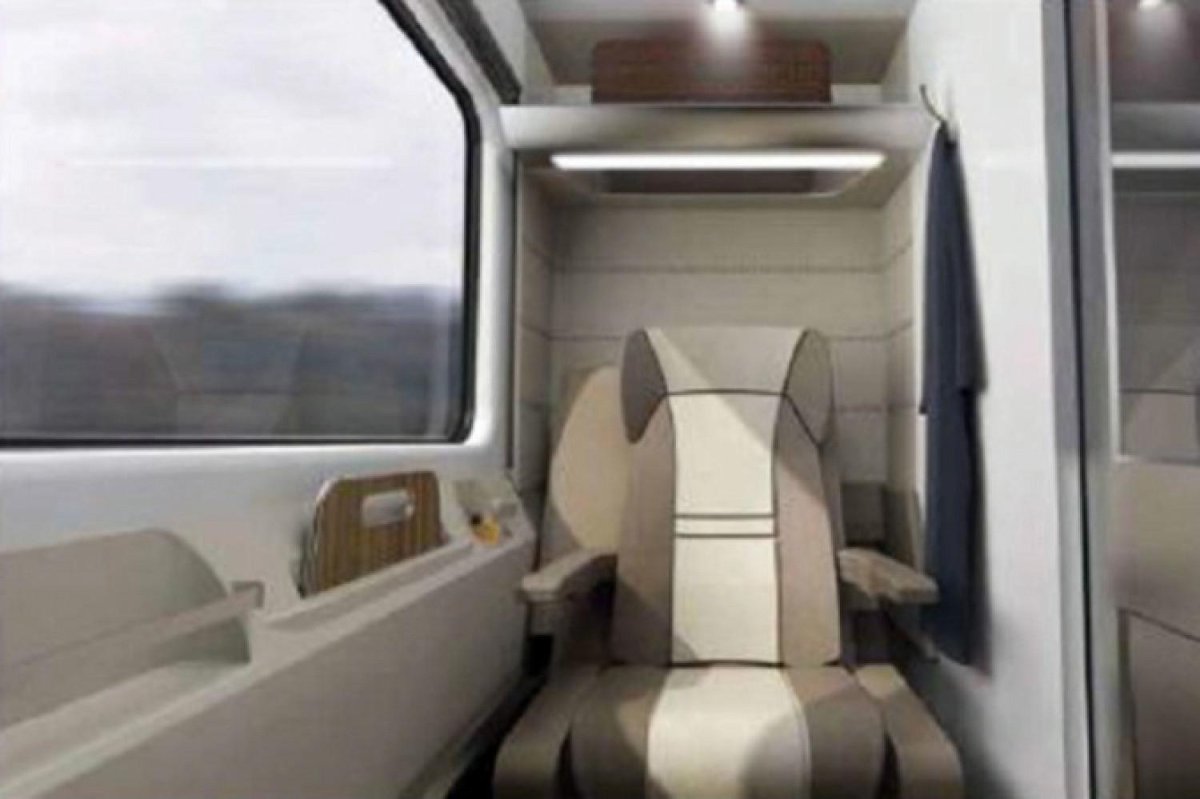 Капсульный вагон японский