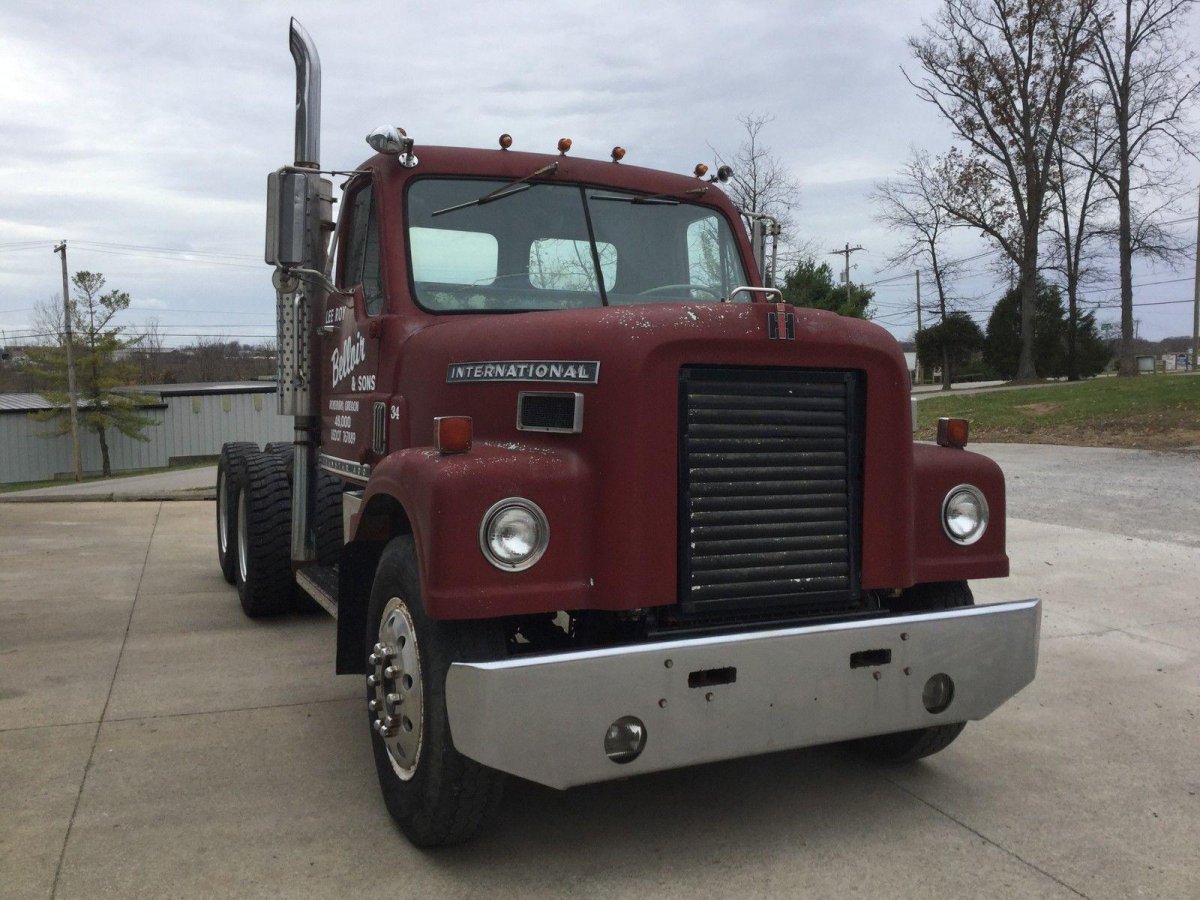 International Harvester тягач