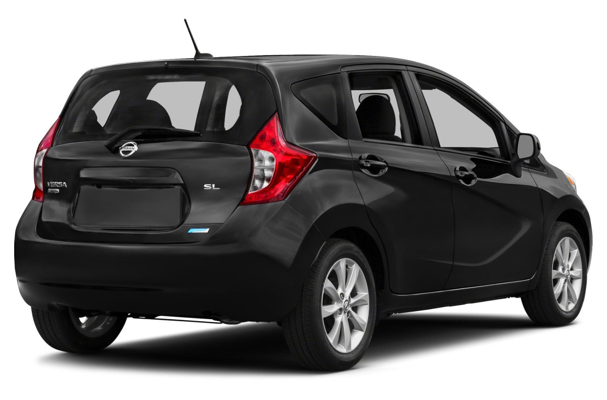 Nissan Versa 2016