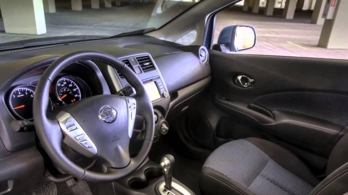 Nissan Versa Note 2015