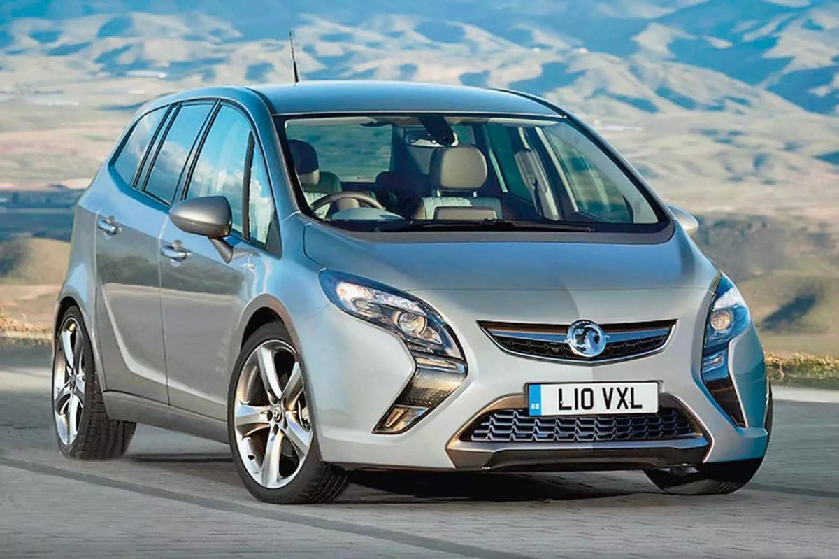 Opel Zafira Tourer 2012