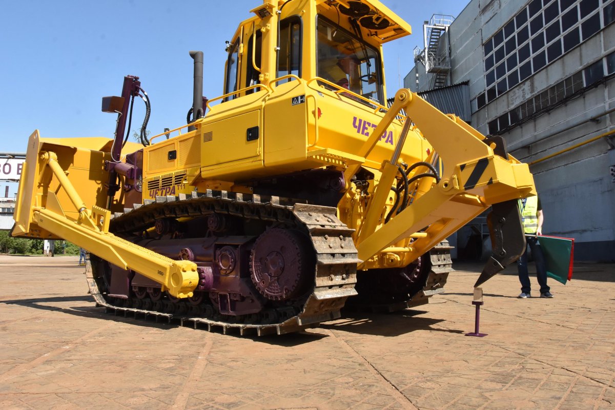 Трактора Промтрактор