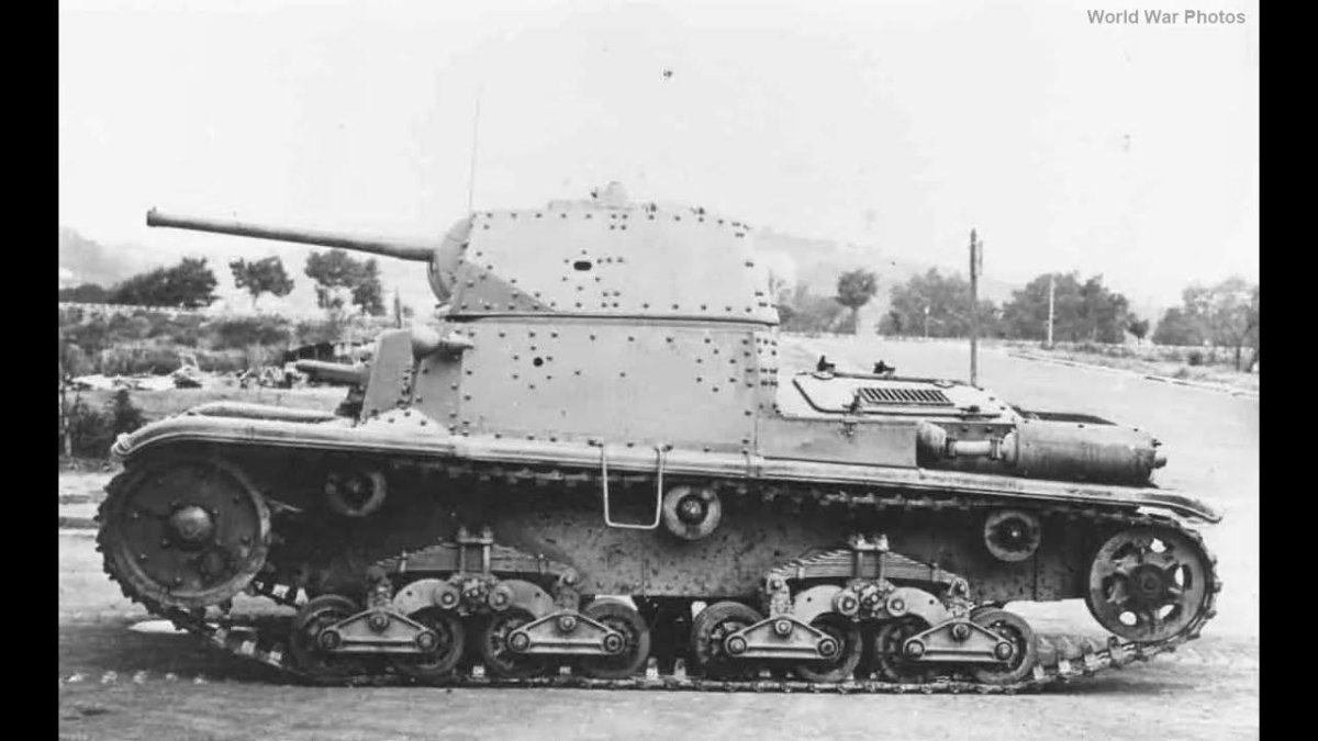 Средний танк carro armato m15-42