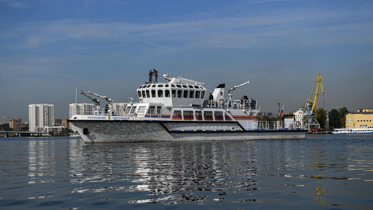 Корабль Чернышов пожарный