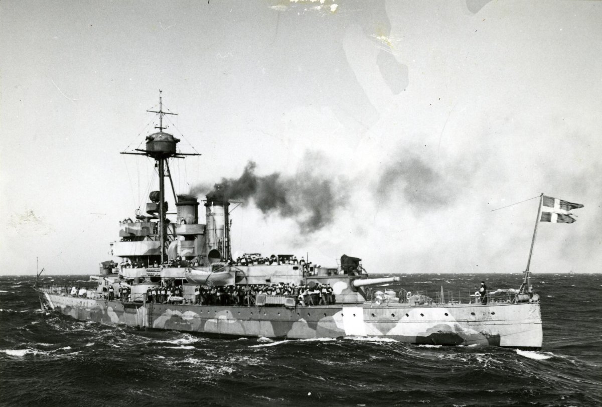 Броненосец drottning Victoria