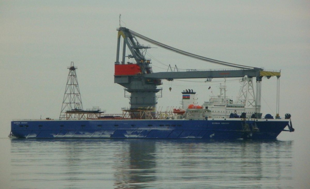 Титан 2 плавкран