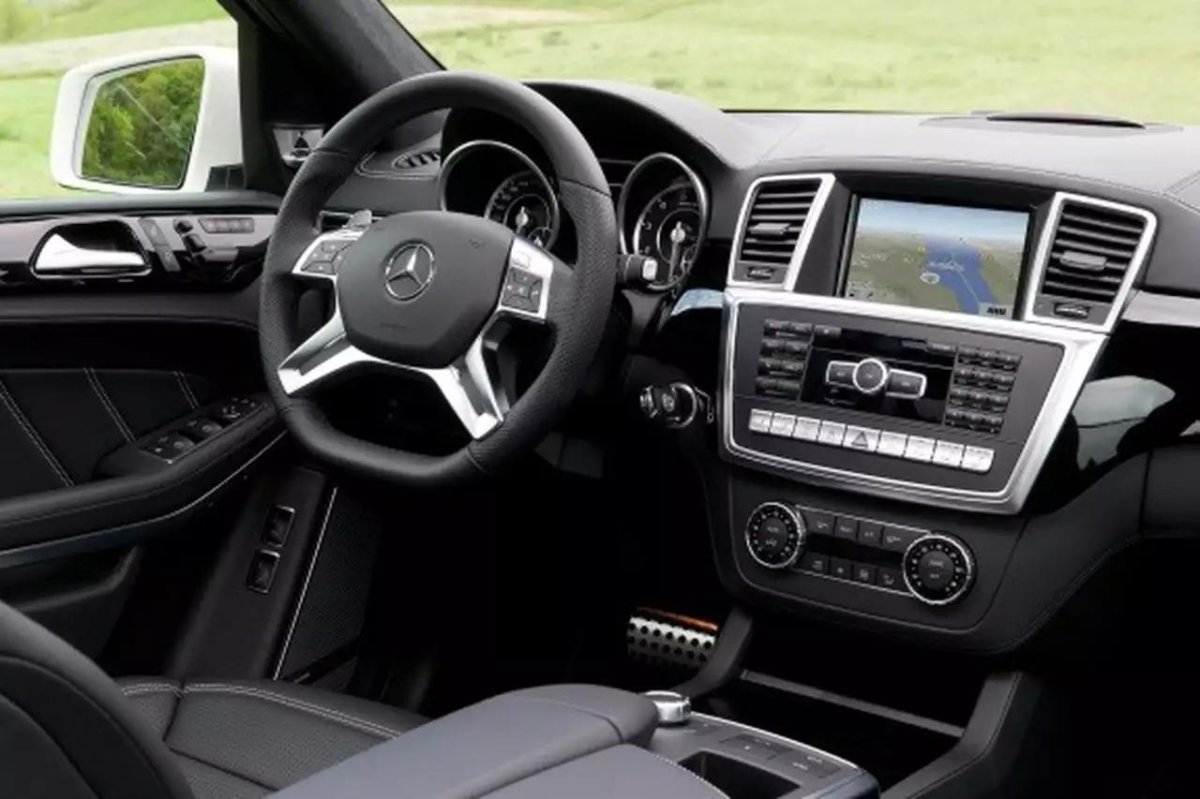 Mercedes Benz gl 63 AMG