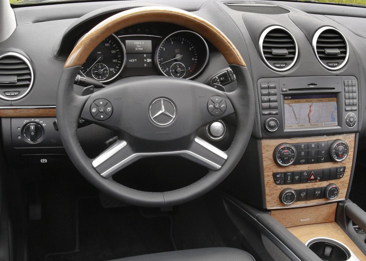 Mercedes Benz gl550 2010