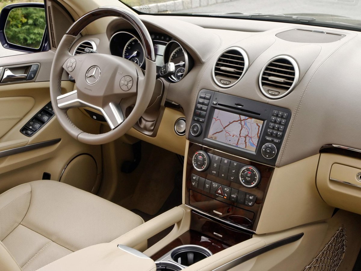 Mercedes Benz gl-class x164 салон