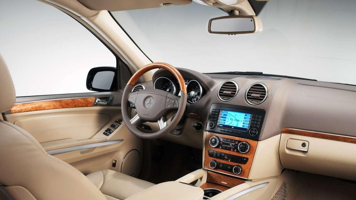Mercedes-Benz gl450 2006 салон