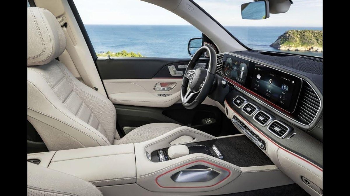 Мерседес-Бенц GLS 2020