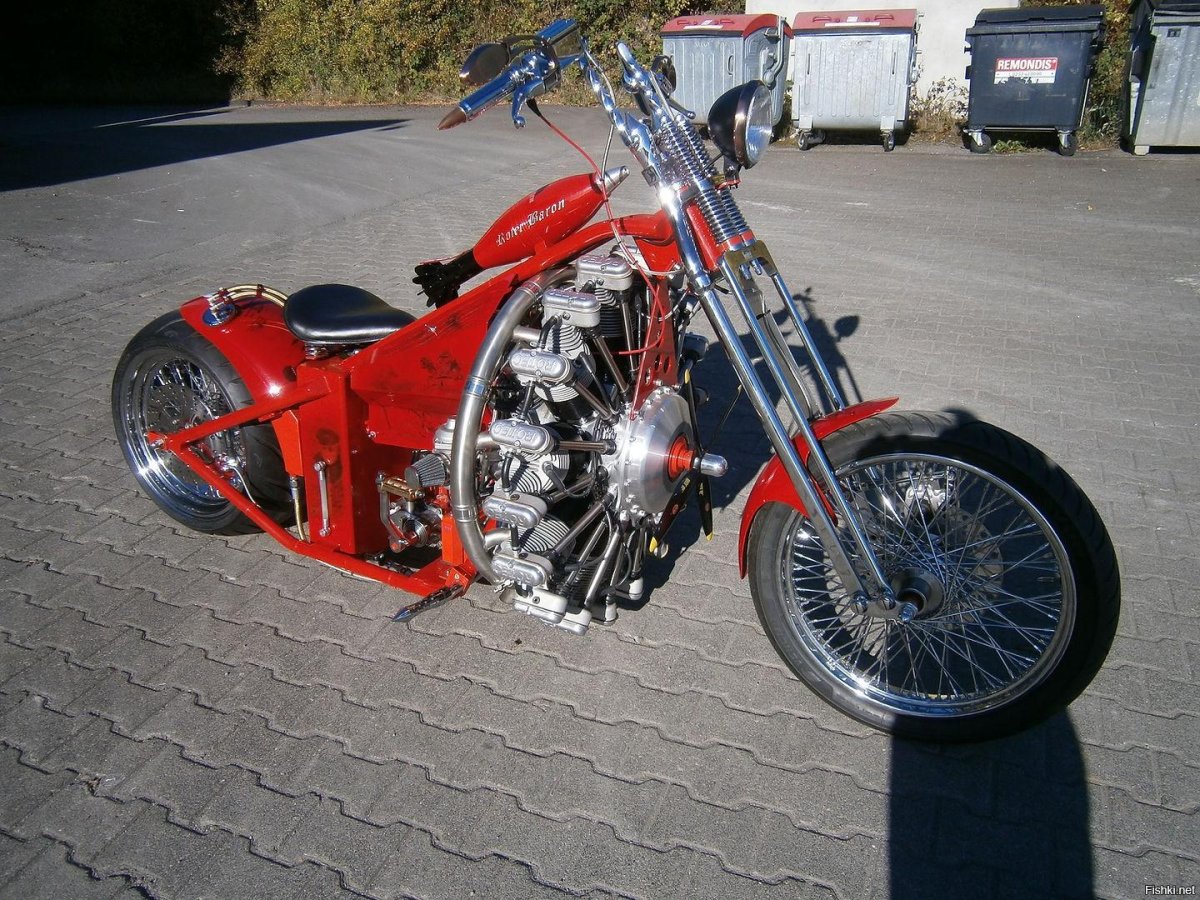 Мотоцикл красный Барон