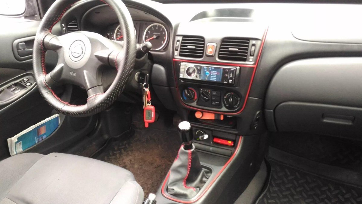 Ниссан Альмера н16 салон