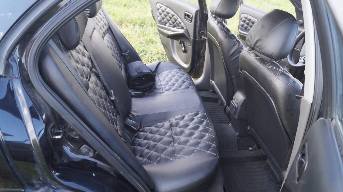 Кожаный салон Ниссан Альмера g15