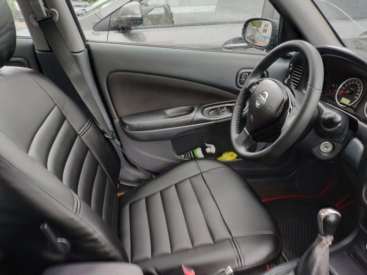 Чехлы Ниссан Альмера n16