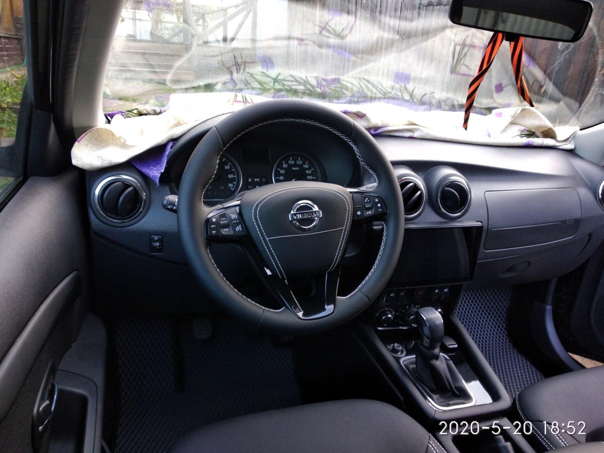 Nissan Almera g15 салон