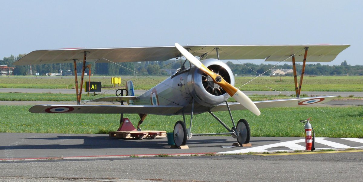 Эскадрилья Лафайет Цеппелин