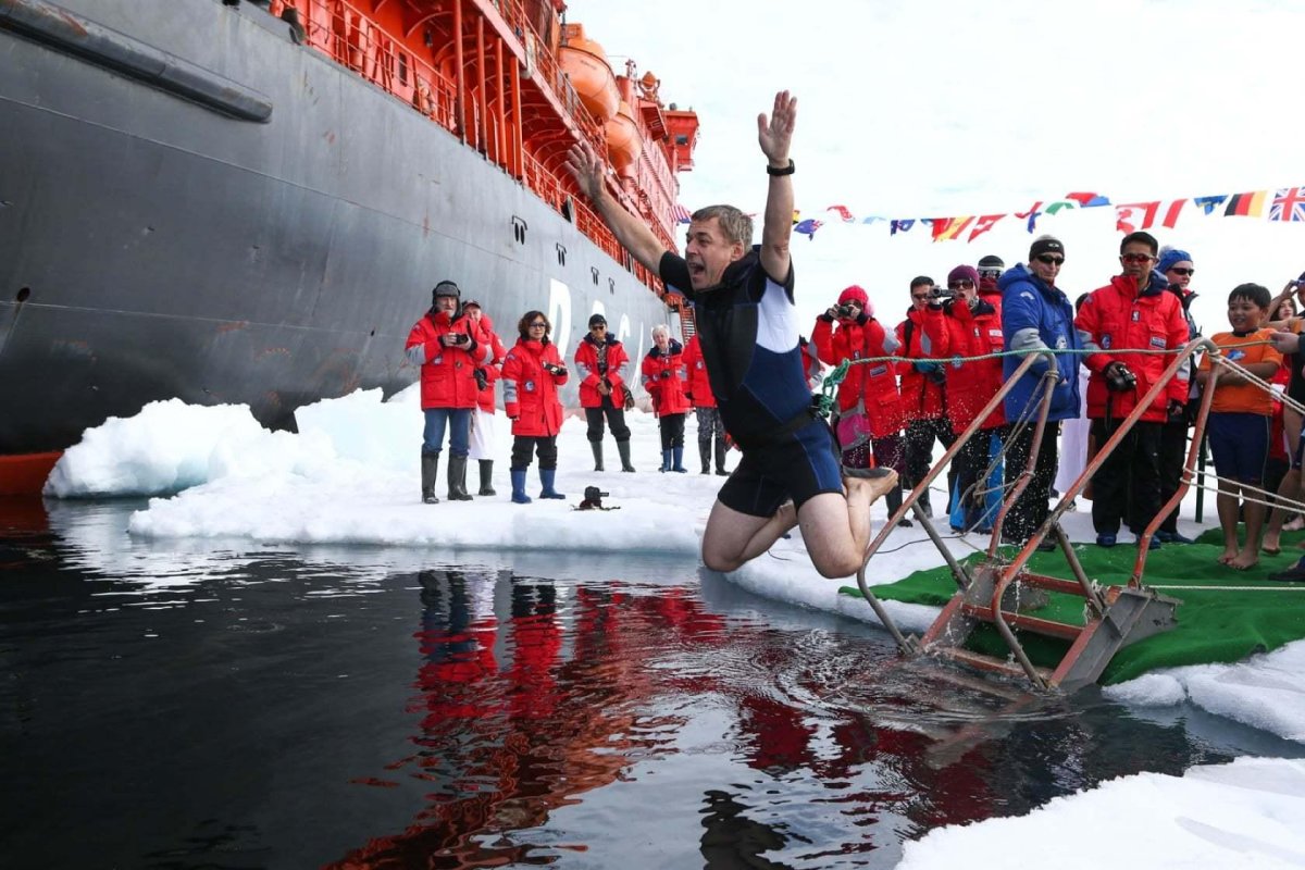 Путешествие на Северный полюс на ледоколе