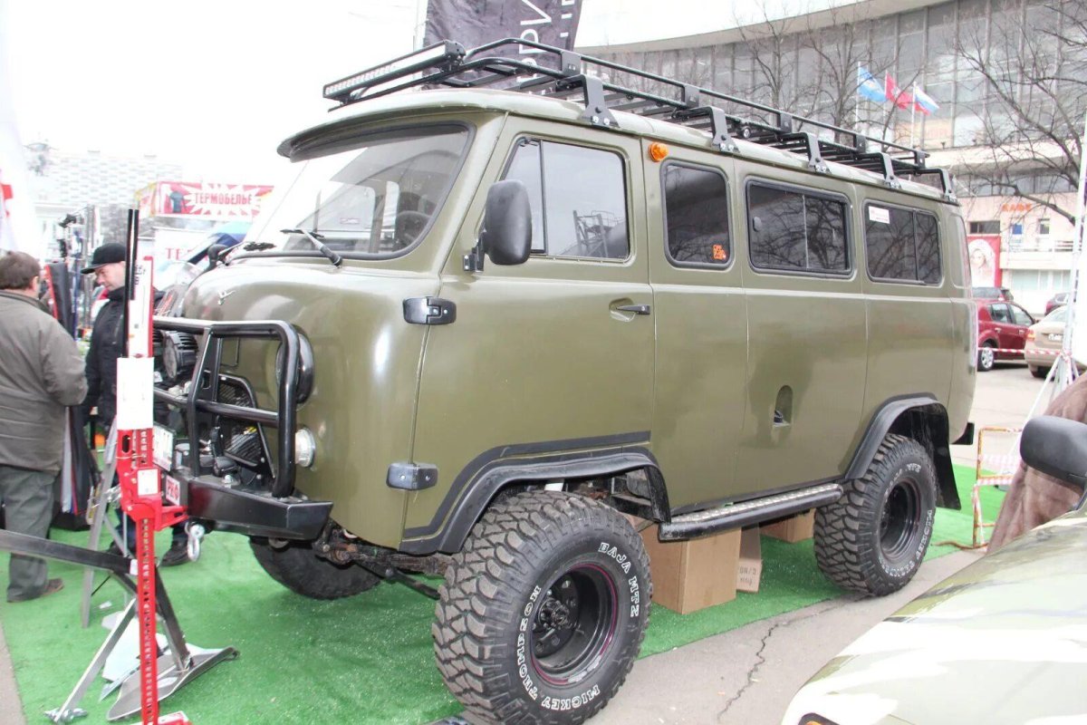 УАЗ 452 Буханка охотник