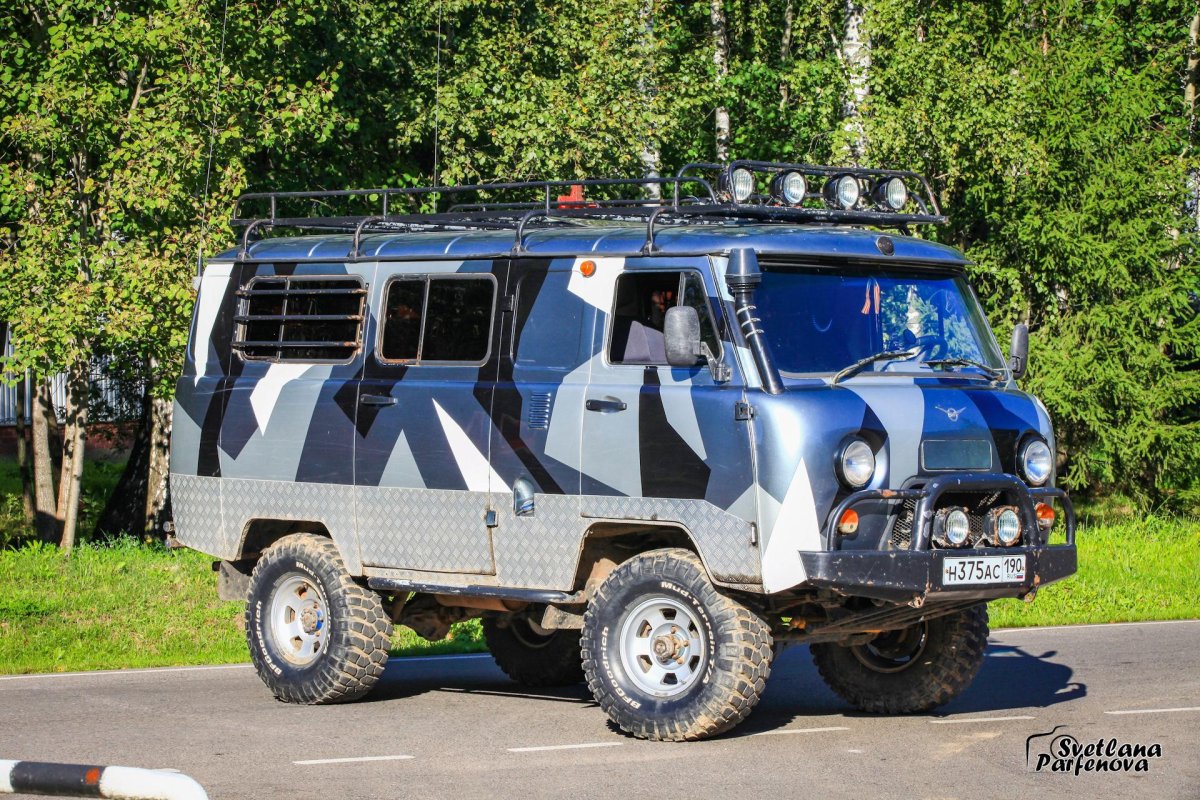 УАЗ-452 внедорожник