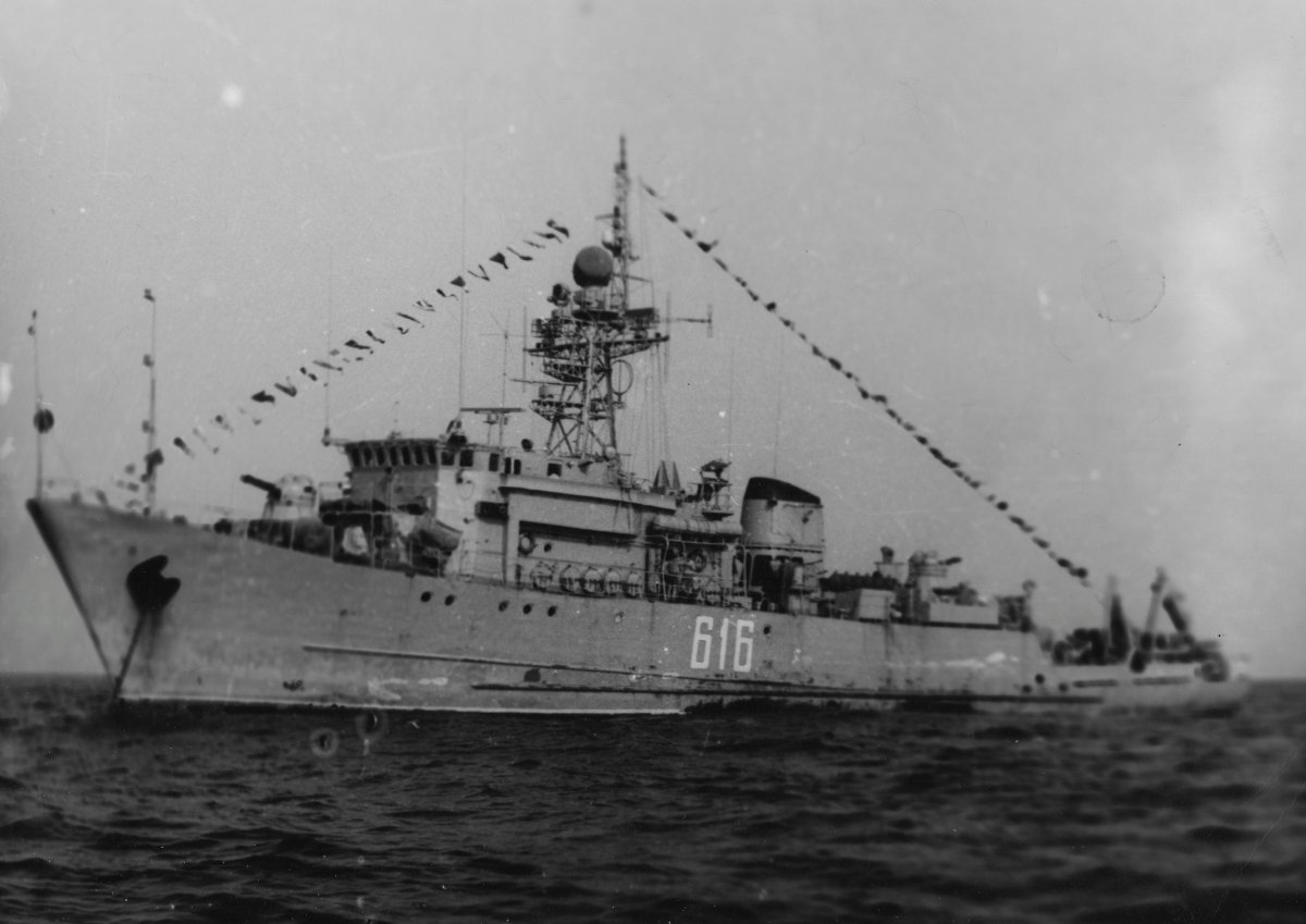 Морской тральщик Связист