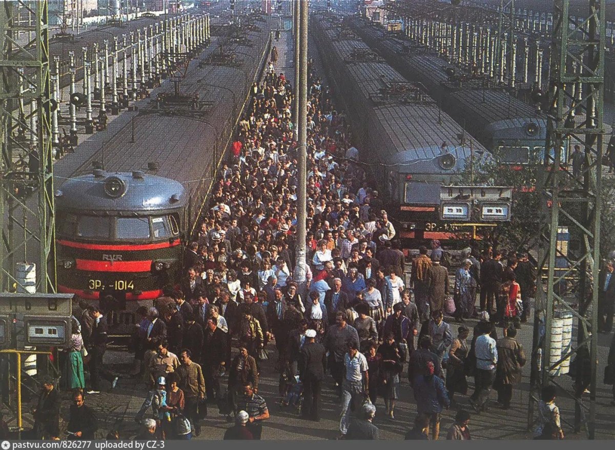 Ярославский вокзал в 90-е