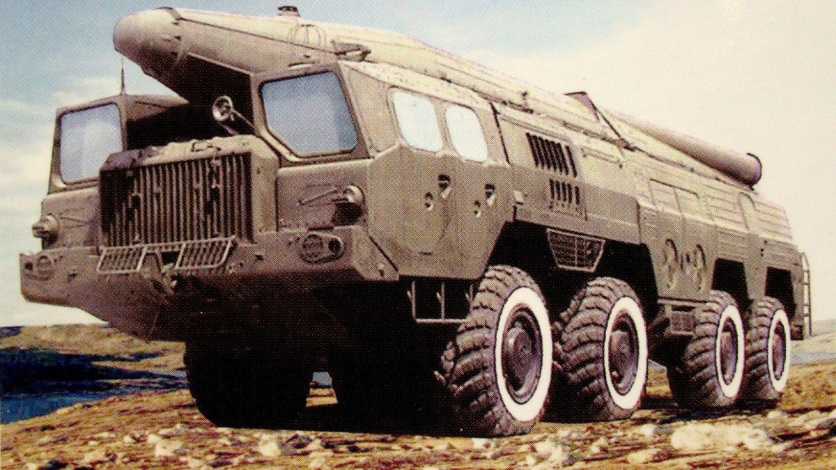 МАЗ 543 ракетоносец