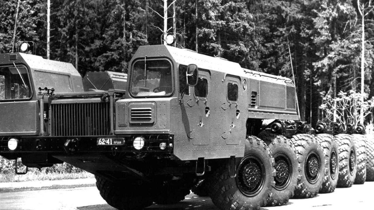 МАЗ 543 тягач