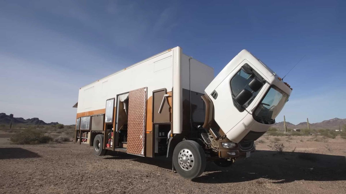 Автодом из грузовика