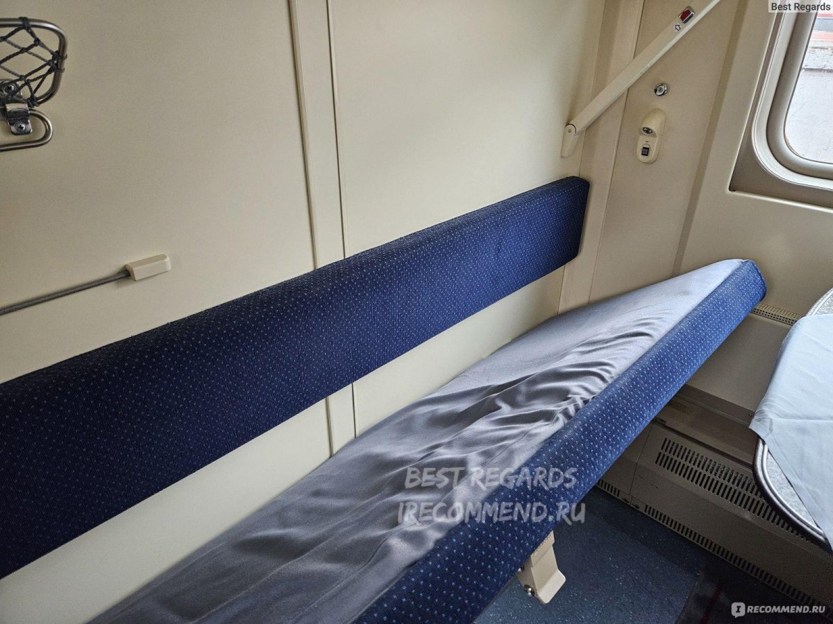 Поезд 004 Кавказ двухэтажный