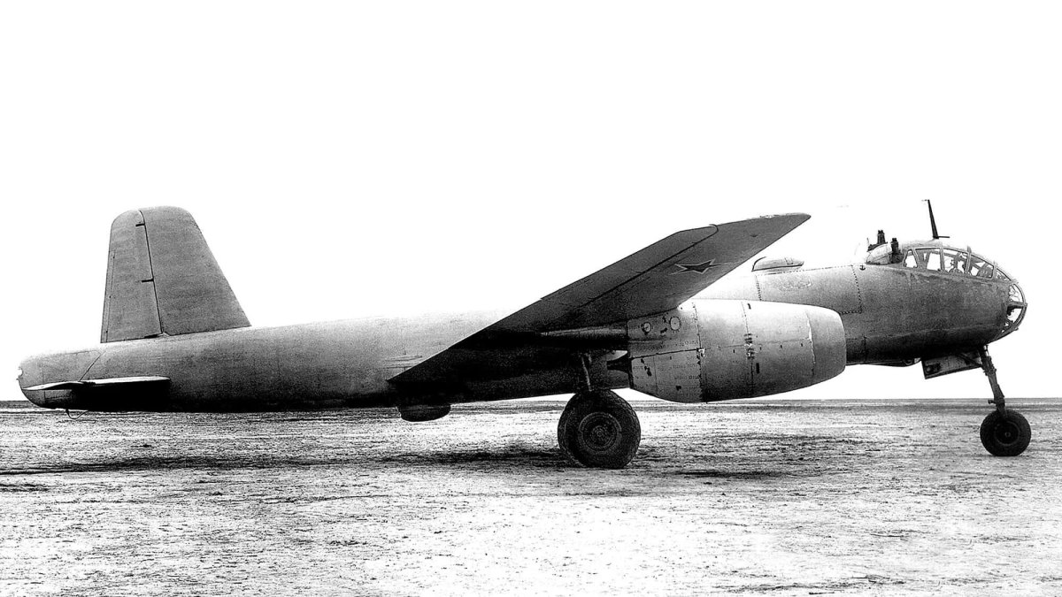 EF 140 бомбардировщик