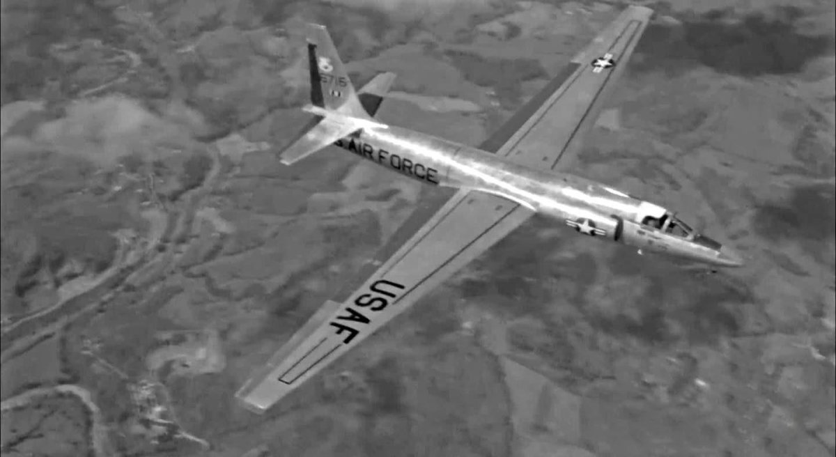 Сбитый самолет u2 разведчик 1960