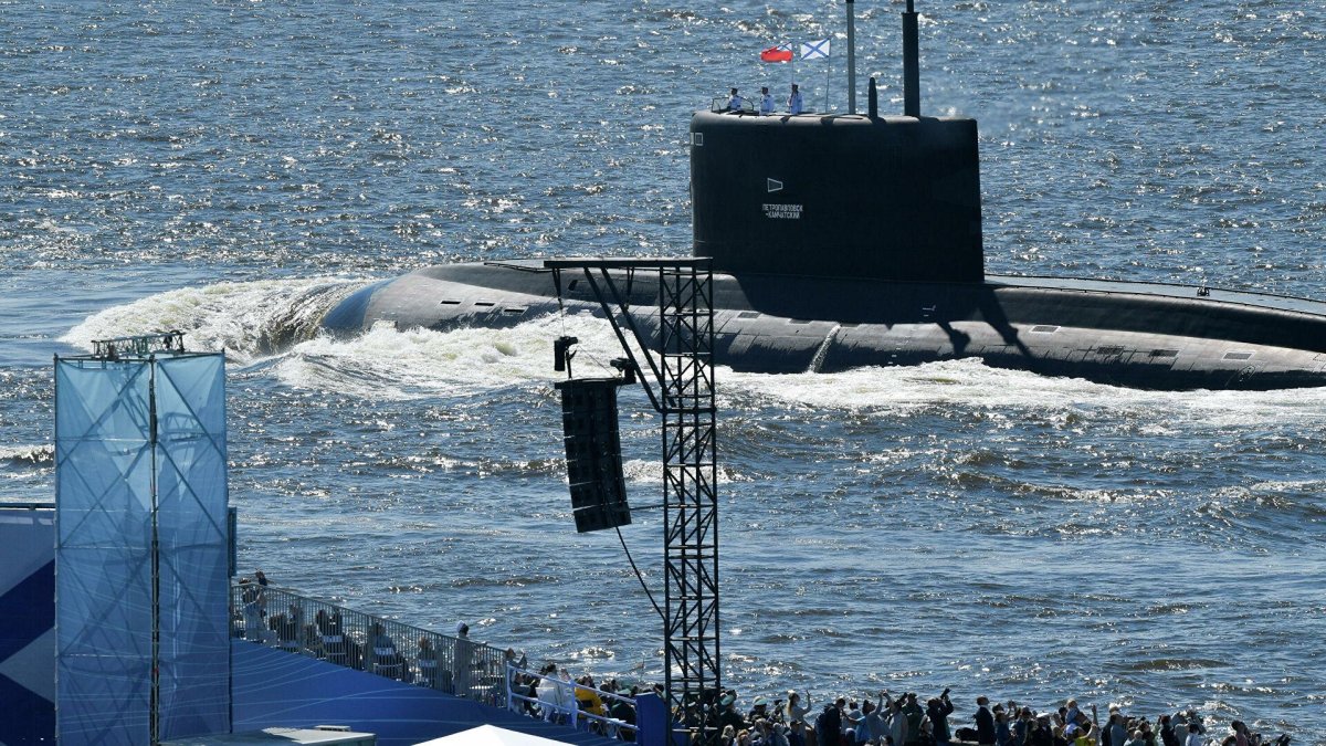 Подводная лодка 636 Варшавянка