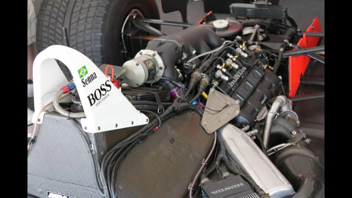 Honda f1 engine