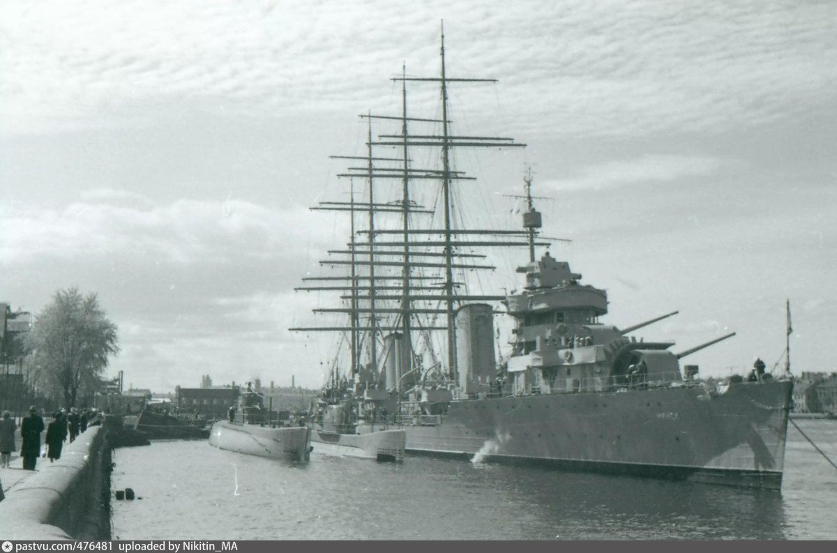 Набережная красного флота в Ленинграде