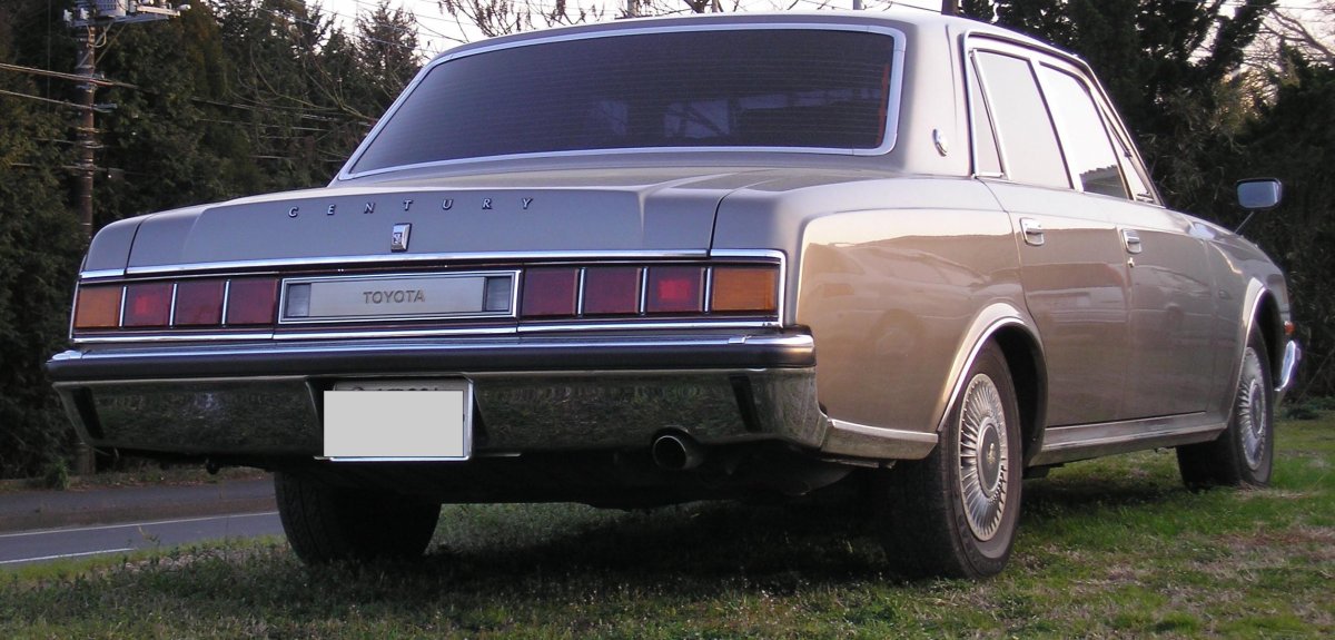 Toyota Century 1982