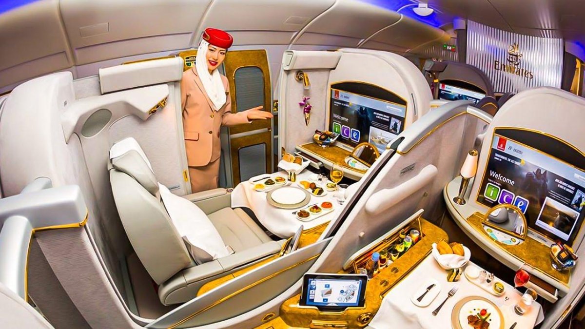 Авиалинии Дубай Эмирейтс