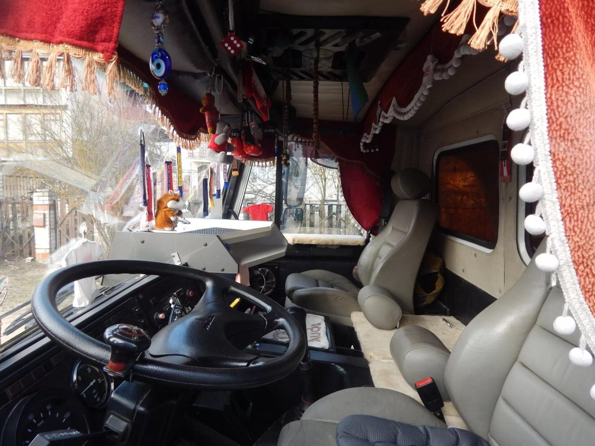 Кабина МАЗ 5551