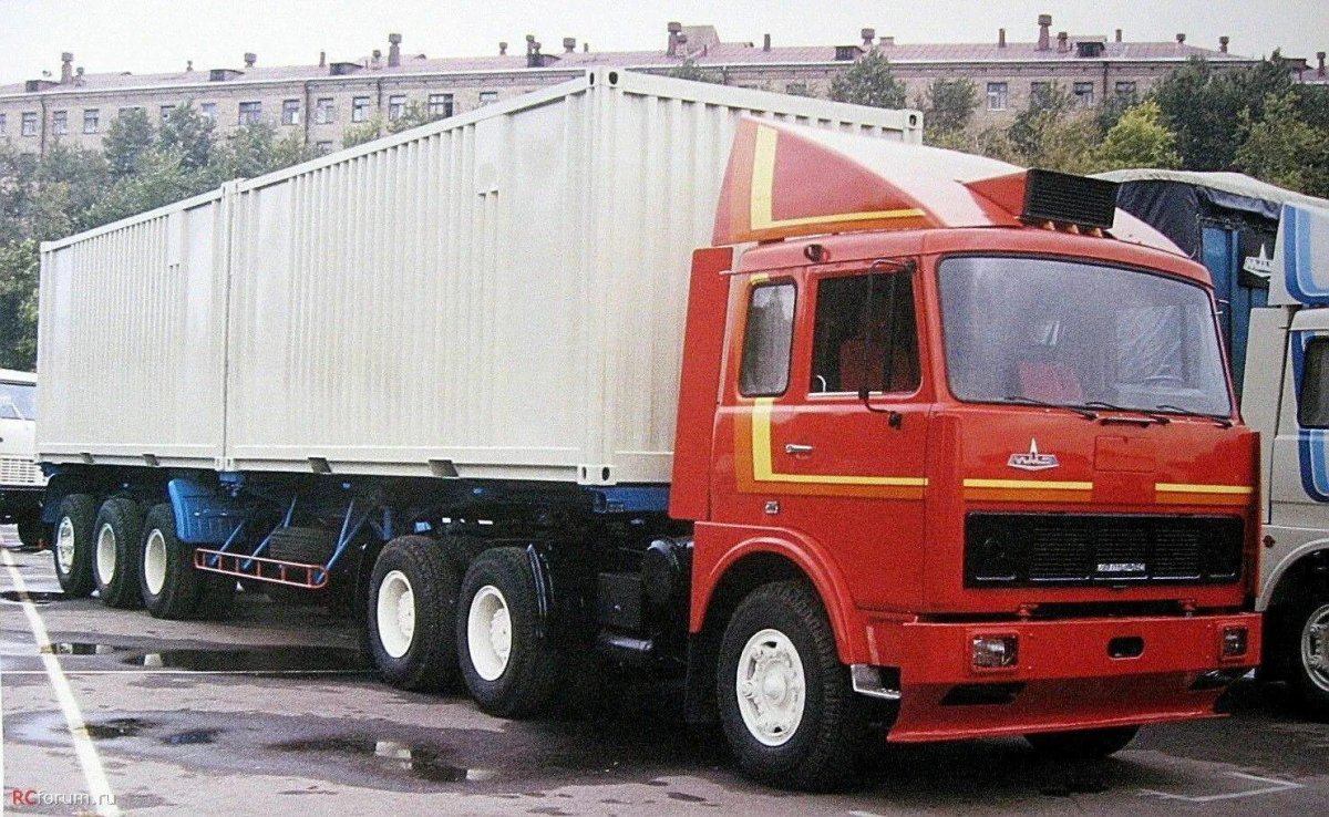МАЗ 6422 контейнеровоз
