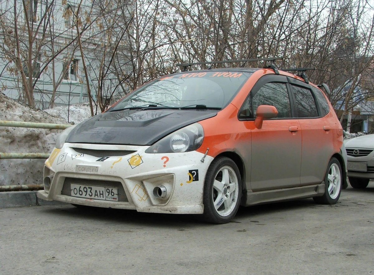 Honda Fit gd1 в обвесе