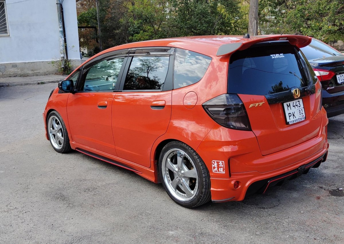 Honda Fit RS ge8
