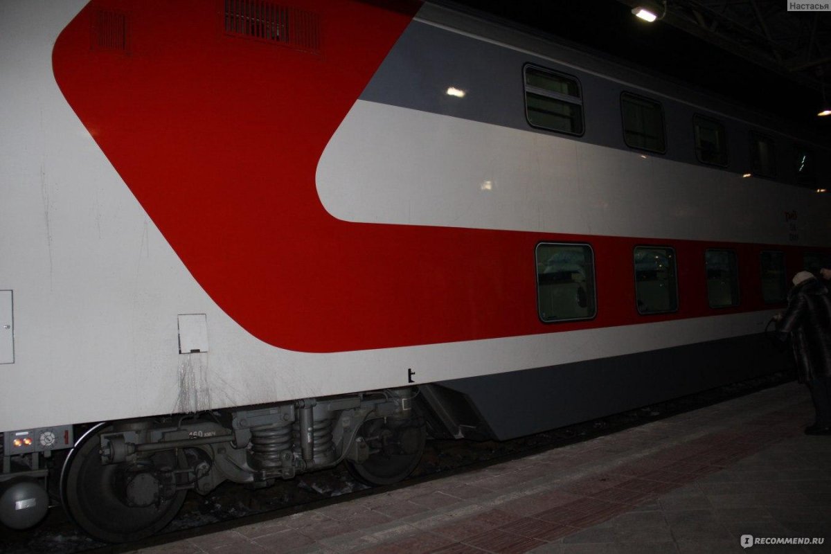 Поезд 049 двухэтажный